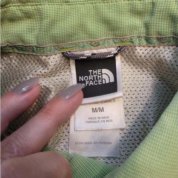 The North Face Women’s Hiking Shirt Green M – Vented, Side Zip – EUC - Picture 5 of 10